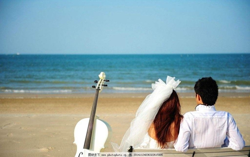 婚礼上给新郎的告白情书